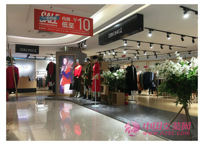 賣(mài)衣服技巧 服裝導(dǎo)購(gòu)如何才能把衣服賣(mài)好?